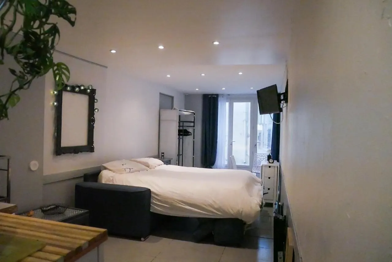 Le Studio - La Roquebrussanne Apartment 0*,